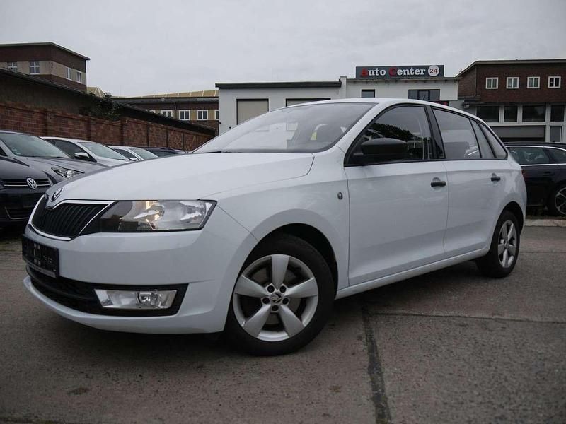 Gebraucht Skoda Rapid Active 105 PS (77 kW) 2015 Weiß Kombi