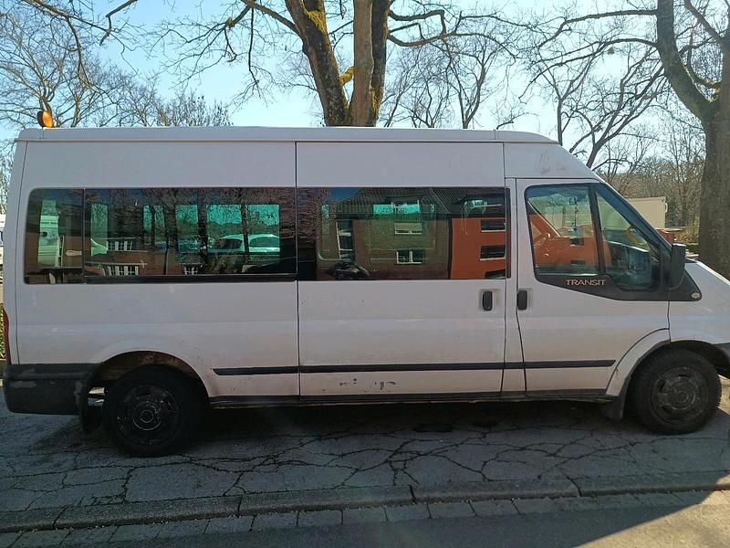Gebraucht Ford Transit 125 PS (91 kW) 2013 Weiß Van / Kleinbus