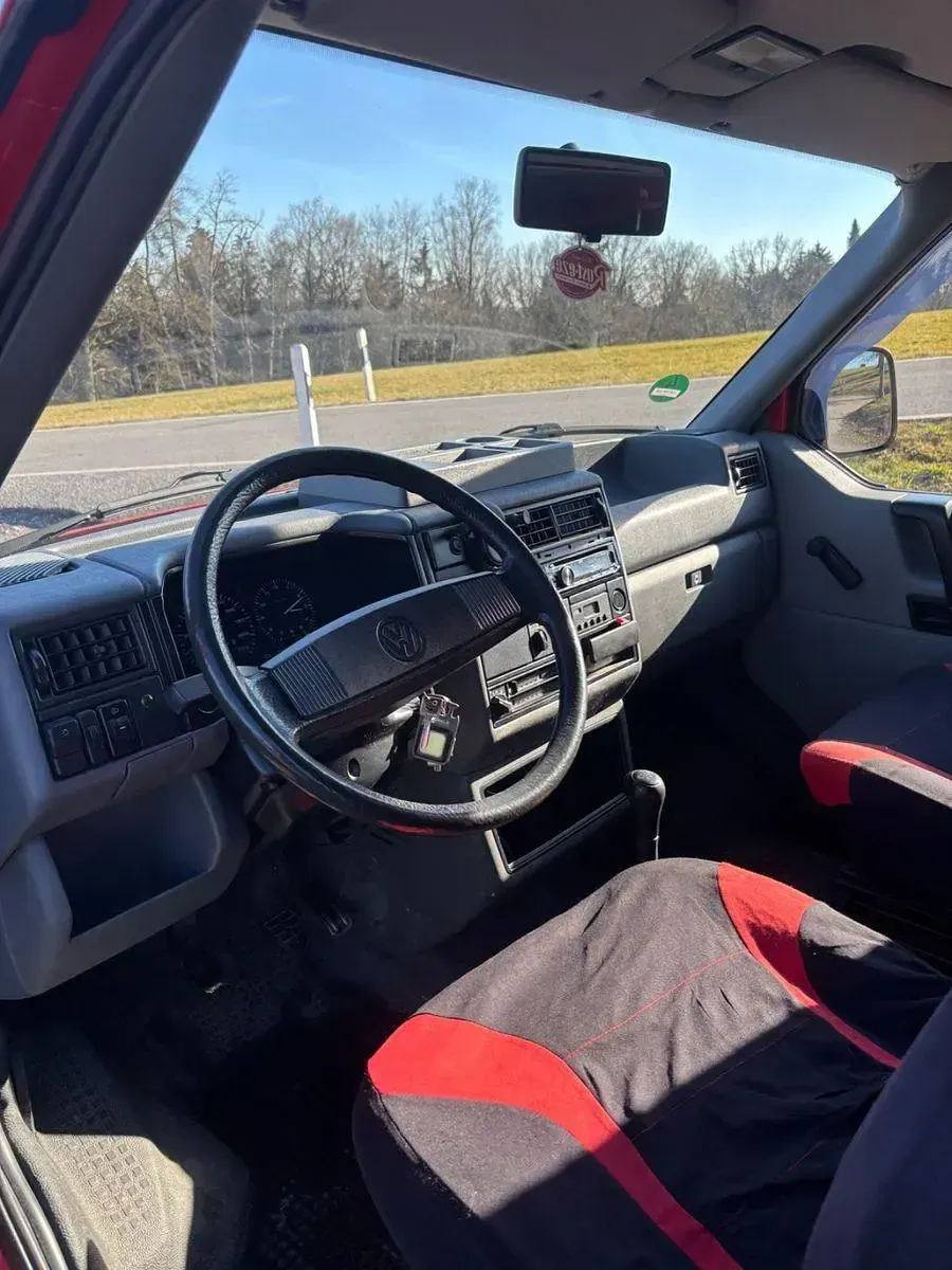 Gebraucht VW T4 110 PS (80 kW) 1994 Rot Van