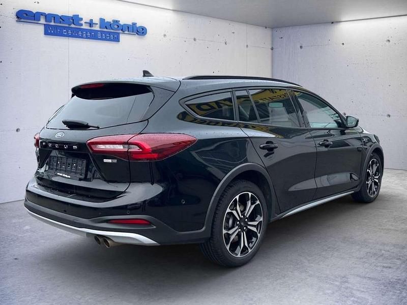 Gebraucht Ford Focus Active X 155 PS (114 kW) 2022 Agate black metallic Kombi