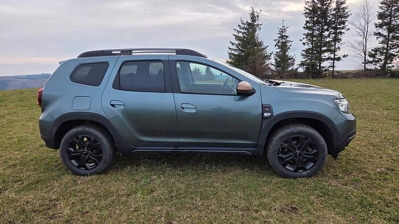 Gebraucht Dacia Duster Extreme 150 PS (110 kW) 2024 Grün SUV