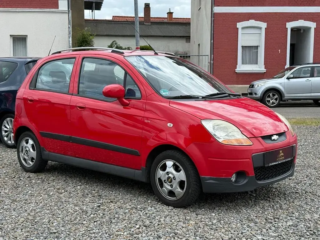 Gebraucht Chevrolet Matiz SX 67 PS (49 kW) 2009 Rot Kleinwagen