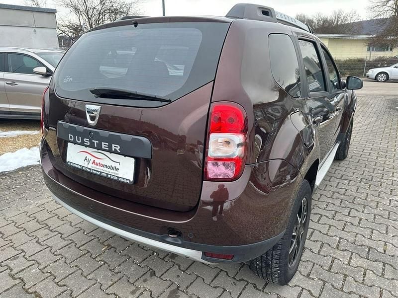 Gebraucht Dacia Duster Black Shadow 125 PS (91 kW) 2017 Braun SUV