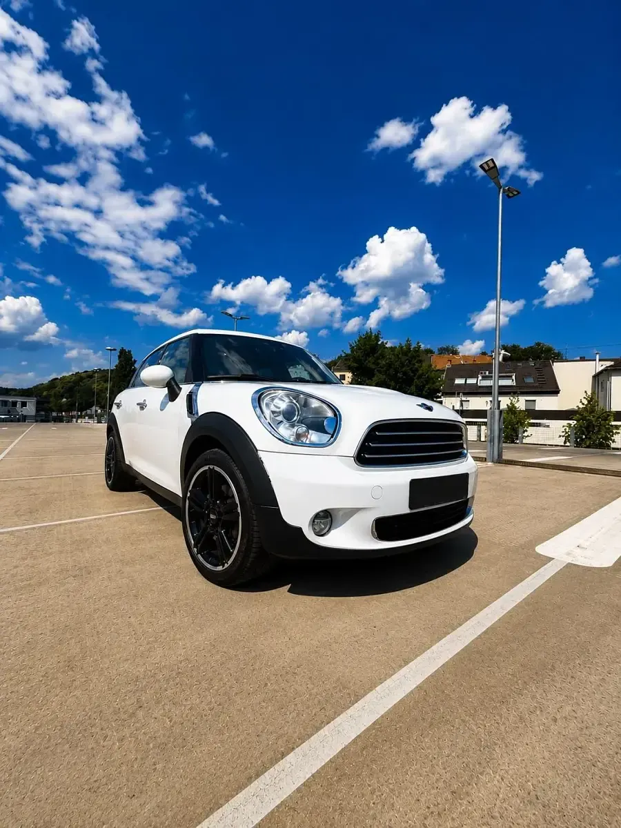 Gebraucht Mini Countryman 112 PS (82 kW) 2011 Weiß SUV