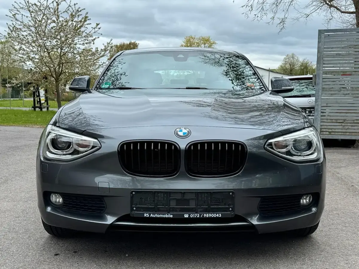 Gebraucht BMW 116 116 PS (85 kW) 2013 Grau Kleinwagen