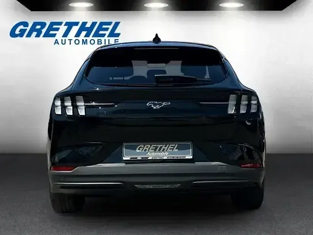 Gebraucht Ford Mustang Mach-E 216 kW (294 PS) 2021 Schwarz SUV