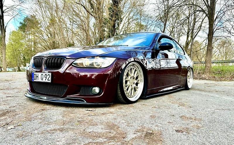 Gebraucht BMW 320 Performance 170 PS (125 kW) 2007 Rot Coupé
