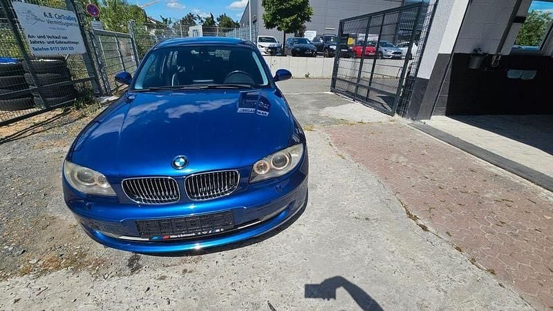 Blau Gebraucht 2007 BMW 130 Advantage Kleinwagen | 9.699 € (Superpreis) - Bild 1/4