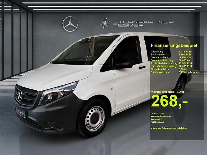 Arktikweiß Gebraucht 2021 Mercedes Vito Van / Kleinbus | 24.871 € (Guter Preis) - Bild 1/3
