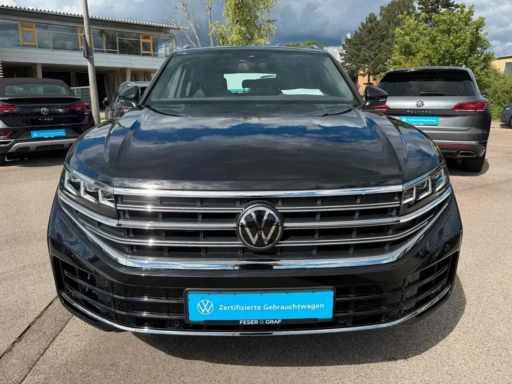 Gebraucht VW Touareg Elegance 381 PS (280 kW) 2025 Grenadillschwarz metallic SUV