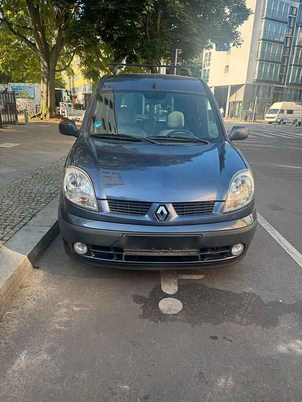 Grau Gebraucht 2005 Renault Kangoo Van / Kleinbus | 2.200 € (Fairer Preis) - Bild 1/4