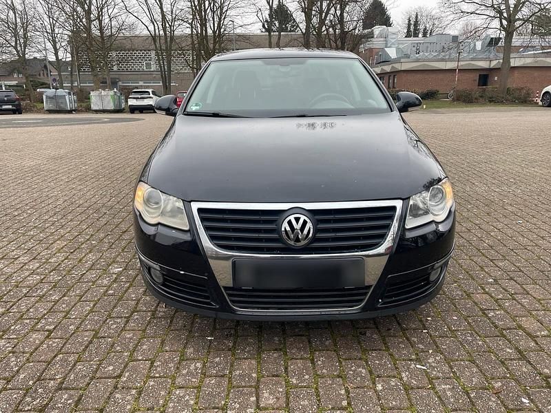 Gebraucht VW Passat 116 PS (85 kW) 2006 Schwarz Limousine