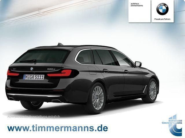 Gebraucht BMW 520 190 PS (139 kW) 2022 Schwarz Kombi