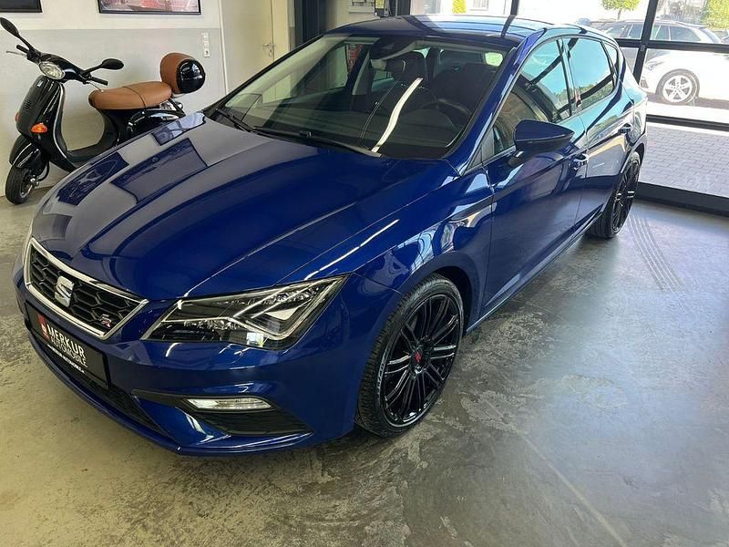 Blau Gebraucht 2019 Seat Leon FR Limousine | 15.999 € (Guter Preis) - Bild 1/3