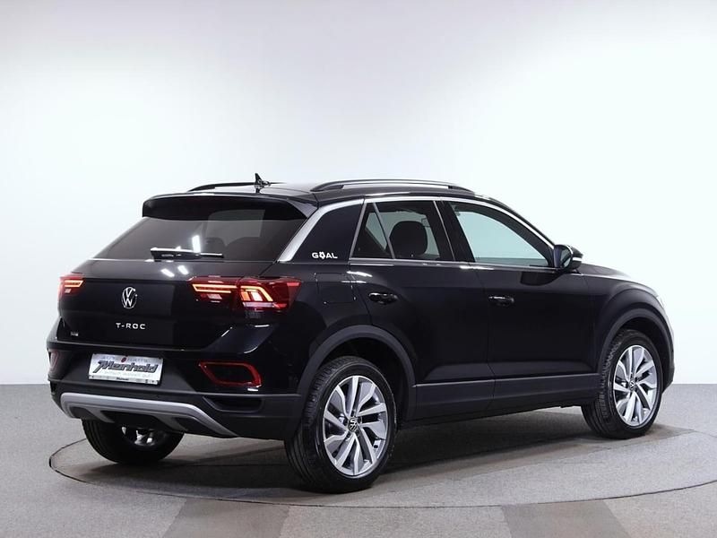 Gebraucht VW T-Roc Goal 150 PS (110 kW) 2024 Deep black perleffekt SUV