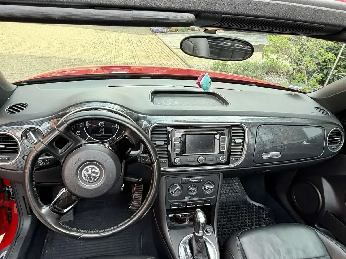 Gebraucht VW Beetle Design 160 PS (117 kW) 2013 Kleinwagen
