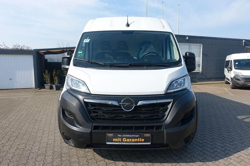 Gebraucht Opel Movano Edition 140 PS (102 kW) 2022 Weiß Van