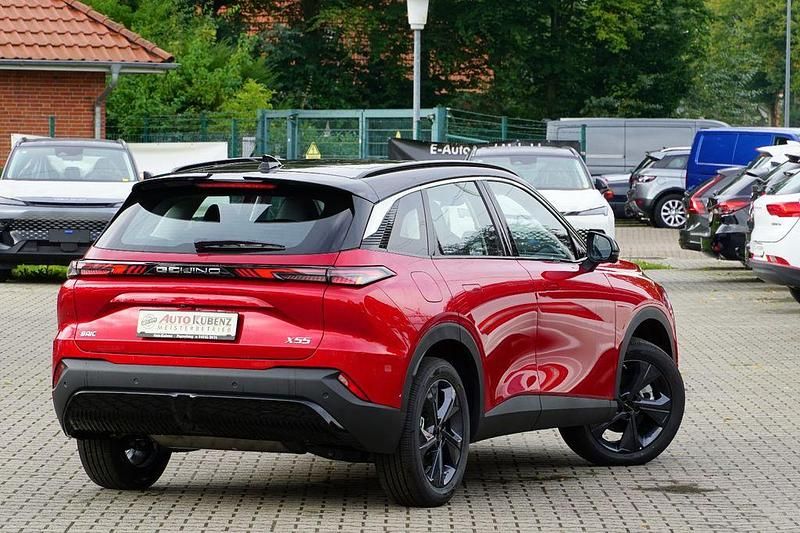 Gebraucht Baic X55 177 PS (130 kW) 2024 Rot SUV