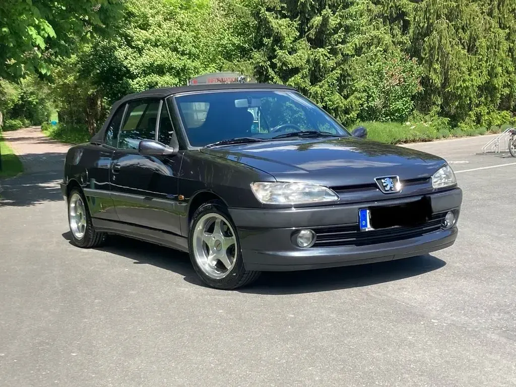 Gebraucht Peugeot 306 Cabriolet 101 PS (74 kW) 1999 Grau Cabrio