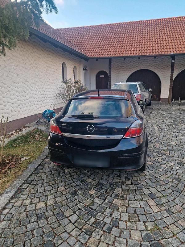 Gebraucht Opel Astra 125 PS (91 kW) 2006 Schwarz Limousine