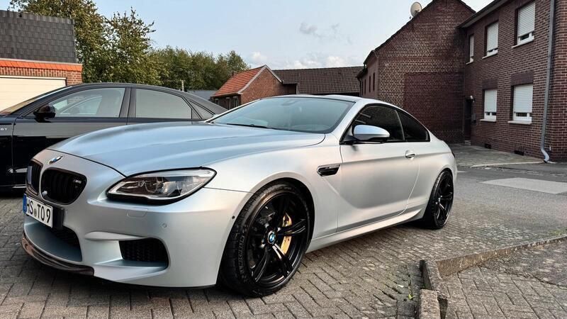 Silber Gebraucht 2016 BMW M6 Competition Edition Coupé | 74.900 € - Bild 1/4