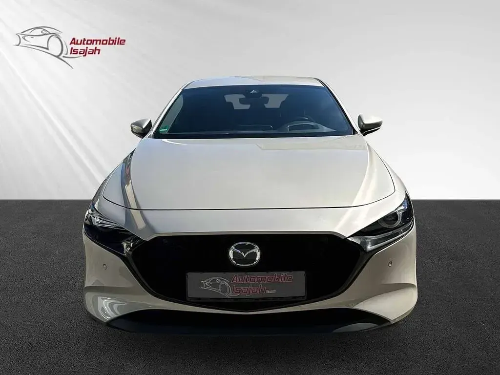Używany Mazda 3 Selection 186 KM (136 kW) 2023 Sedan/Limuzyna