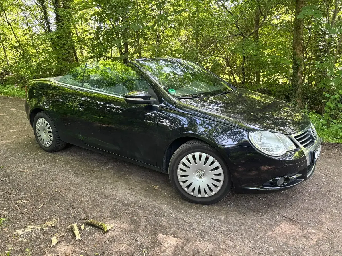 Gebraucht VW Eos 122 PS (89 kW) 2009 Schwarz Cabrio