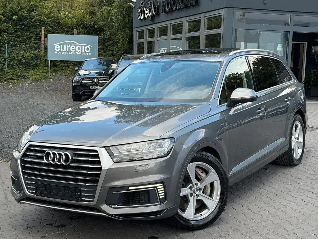 Gebraucht Audi Q7 Sport 374 PS (275 kW) 2017 Grau SUV