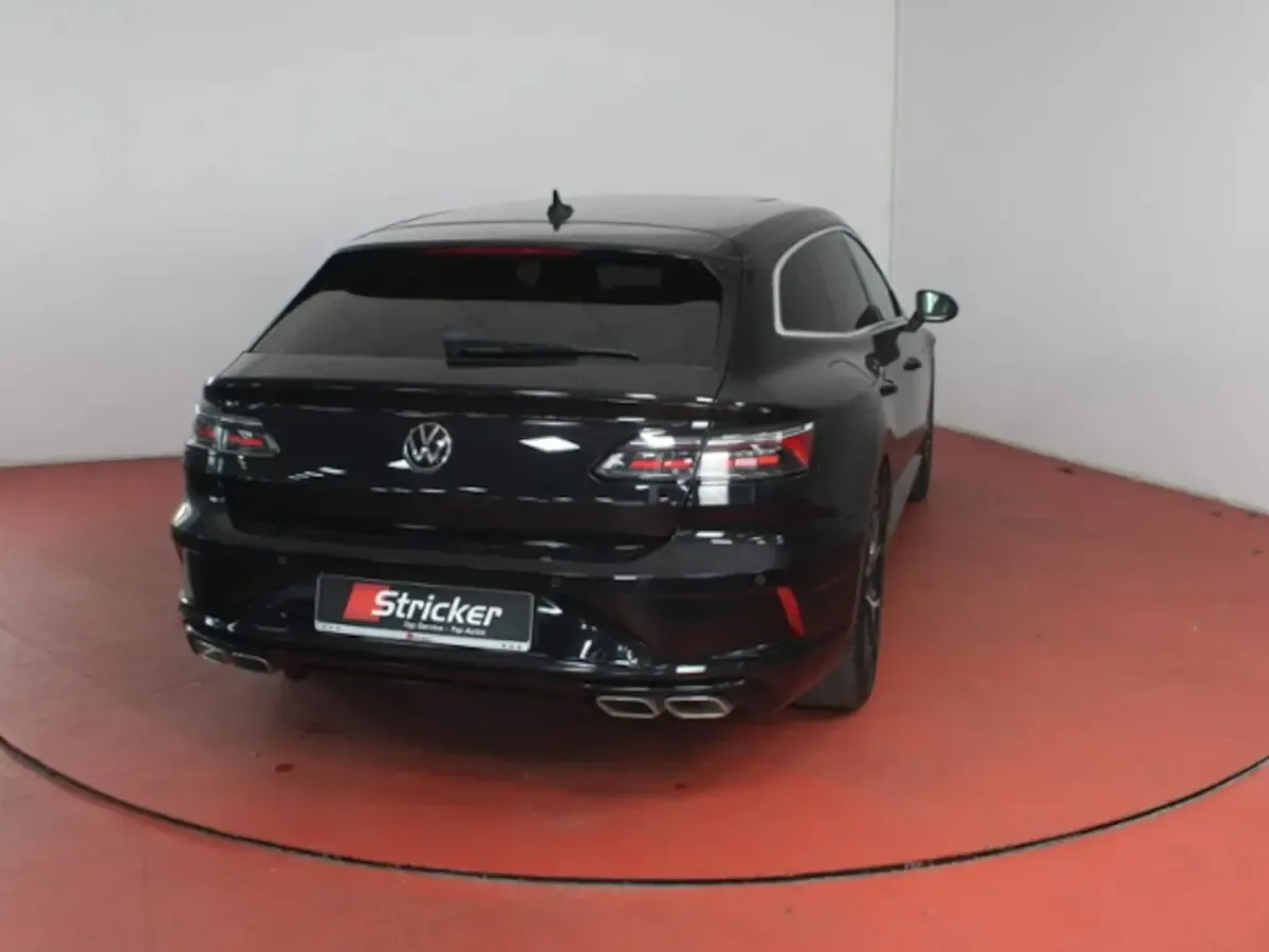 Gebraucht VW Arteon R 320 PS (235 kW) 2022 Deep black perleffekt (metallic) Kombi