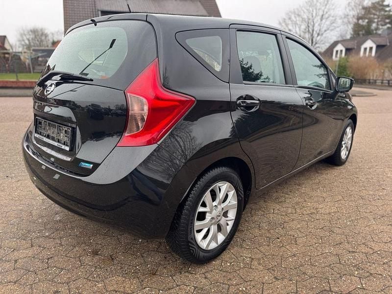 Gebraucht Nissan Note Acenta 80 PS (58 kW) 2014 Schwarz Kleinwagen