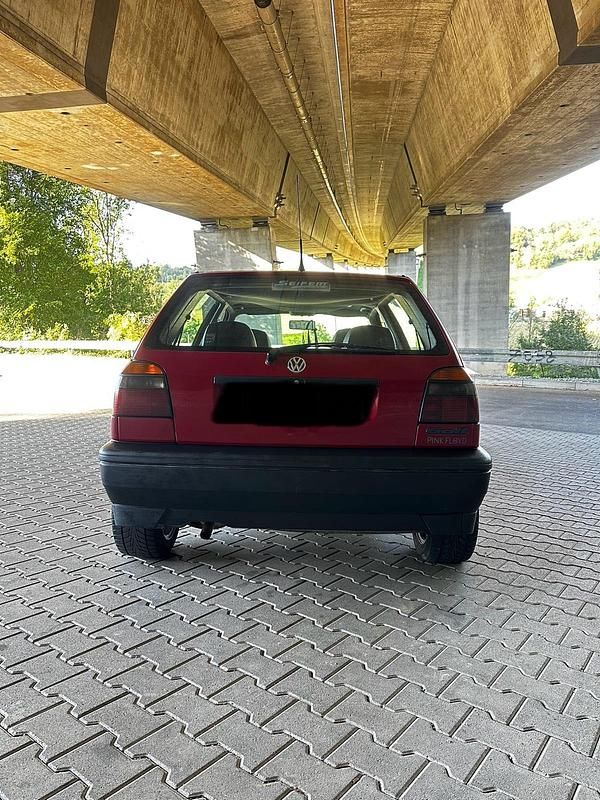 Gebraucht VW Golf III 60 PS (44 kW) 1994 Rot Kleinwagen