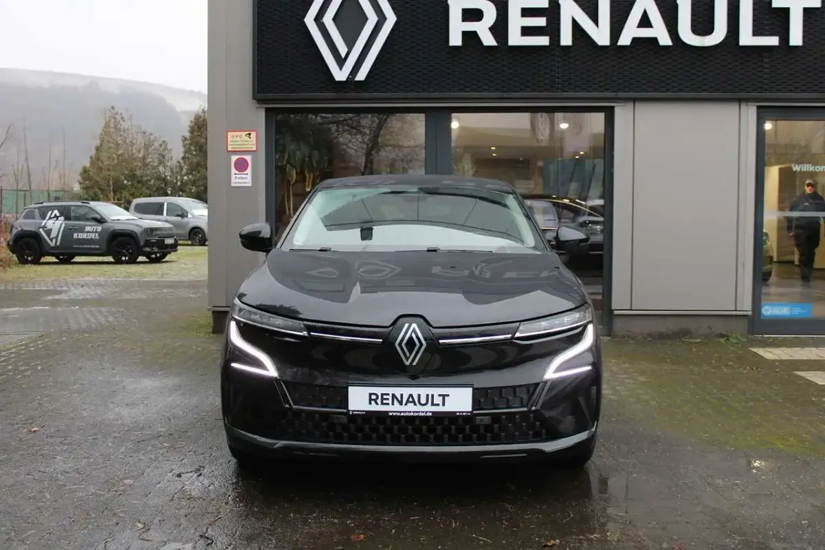 Gebraucht Renault Mégane Evolution 160 kW (218 PS) 2022 Sternenschwarz Kleinwagen