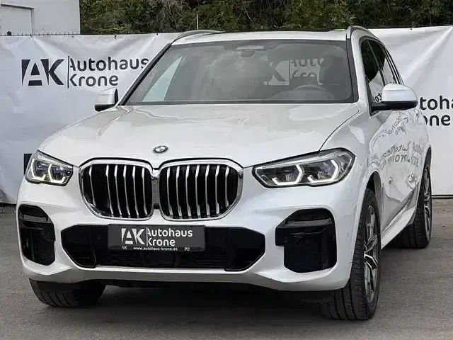 Gebraucht BMW X5 M Sport 286 PS (210 kW) 2022 Weiß SUV