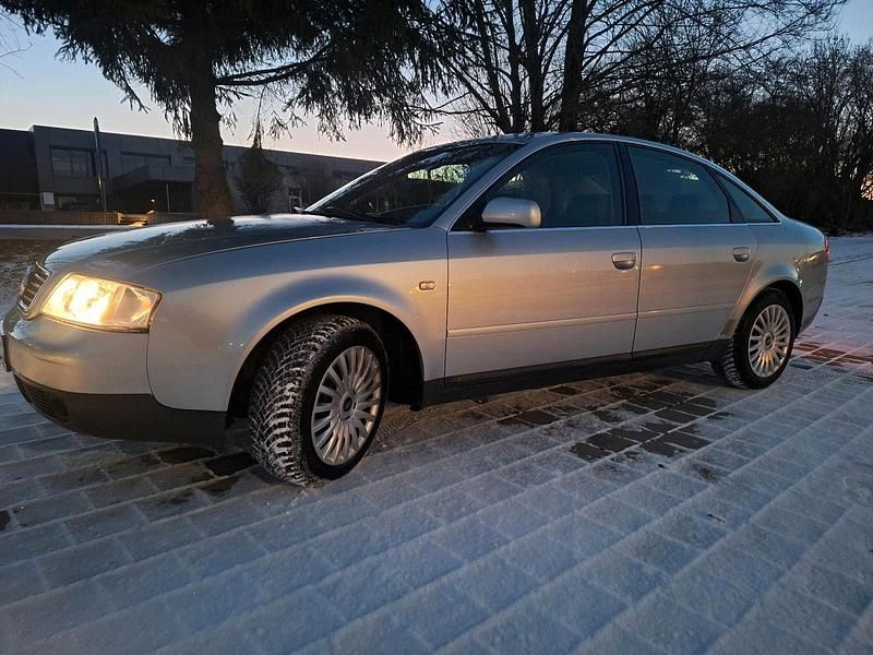 Grau Gebraucht 1998 Audi A6 Limousine | 3.000 € (Fairer Preis) - Bild 1/4