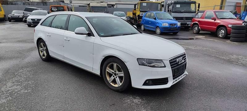 Gebraucht Audi A4 Ambition 160 PS (117 kW) 2008 Ibisweiß Kombi