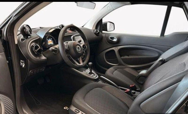 Gebraucht Smart ForTwo Coupé 60 kW (82 PS) 2022 Silber Cabrio