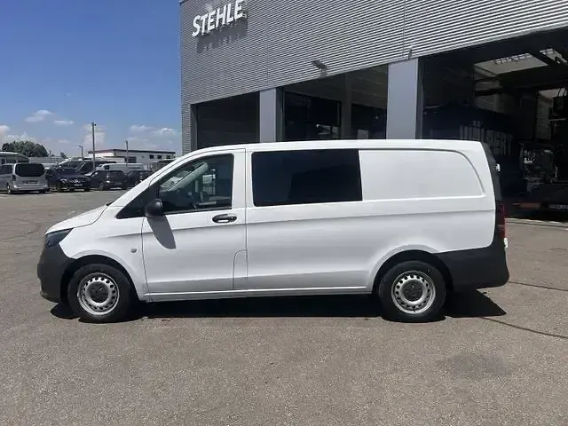 Gebraucht Mercedes Vito 136 PS (100 kW) 2021 Weiß Van
