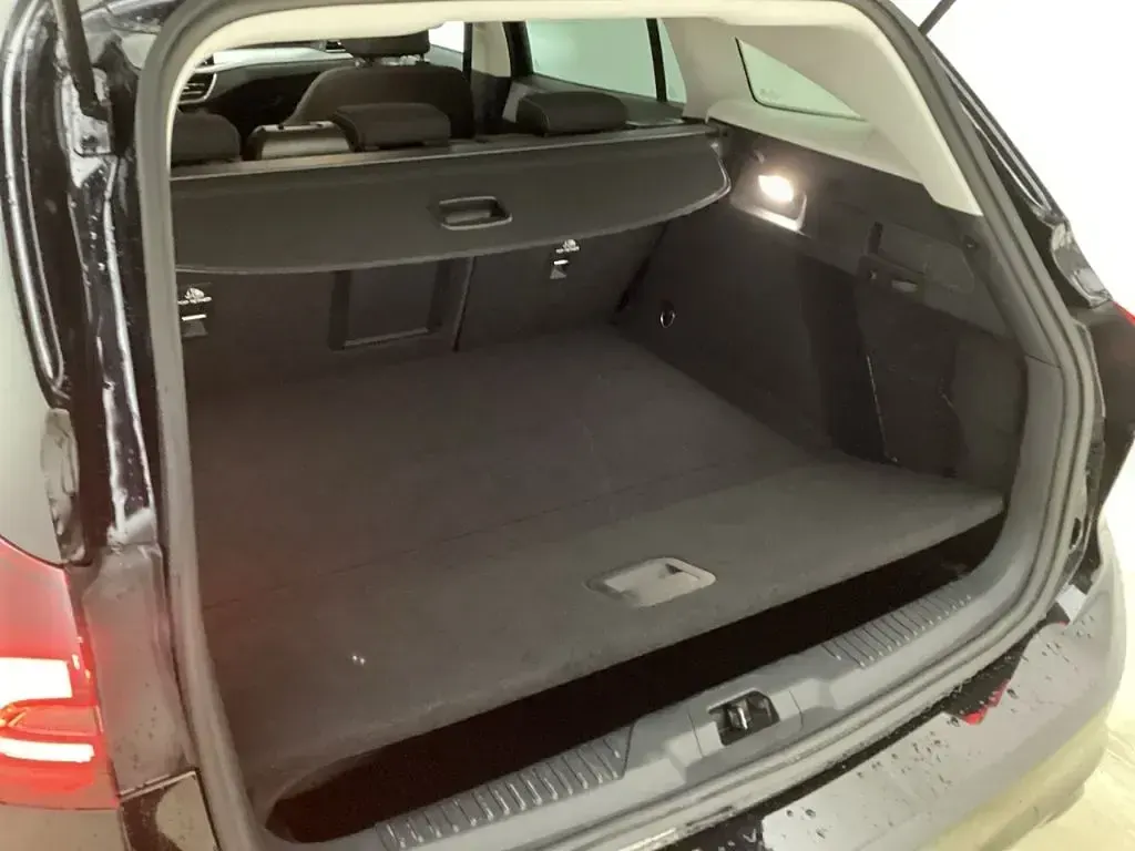 Używany Ford Focus Titanium X 125 KM (91 kW) 2025 Czarny Sedan/Limuzyna