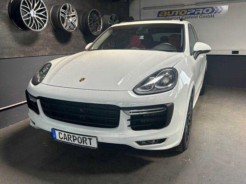 Gebraucht Porsche Cayenne GTS 441 PS (324 kW) 2015 Pure white SUV