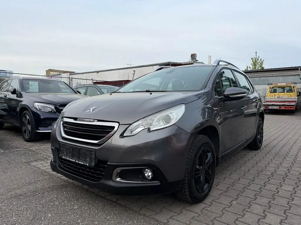Second-hand Peugeot 2008 Active 110 CP (80 kW) 2016 Gri SUV