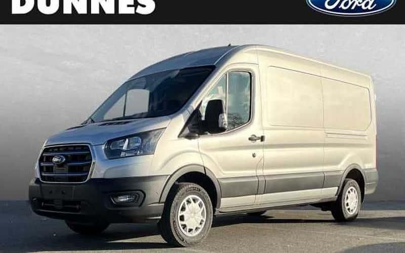 Silber Gebraucht 2022 Ford E-Transit Trend Van | 47.600 € - Bild 1/4