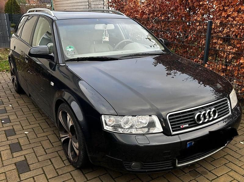Schwarz Gebraucht 2003 Audi A4 Kombi | 1.500 € (Guter Preis) - Bild 1/4