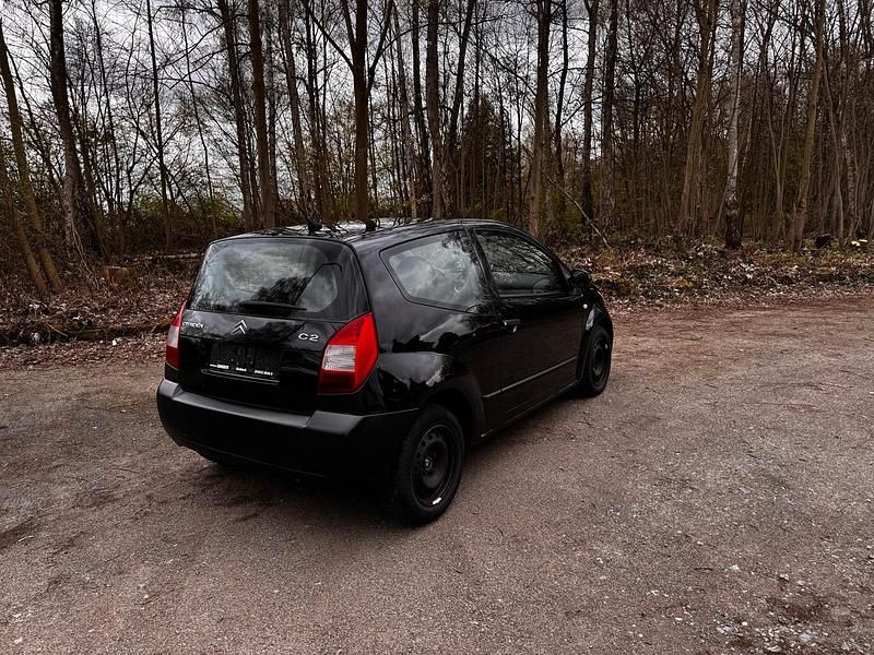 Gebraucht Citroën C2 60 PS (44 kW) 2007 Schwarz Kleinwagen