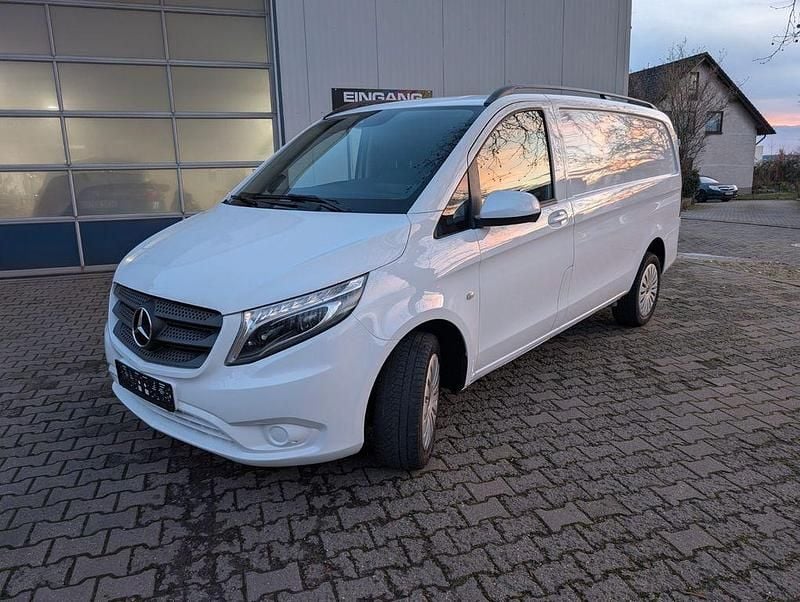 Gebraucht Mercedes Vito 190 PS (139 kW) 2019 Weiß Van