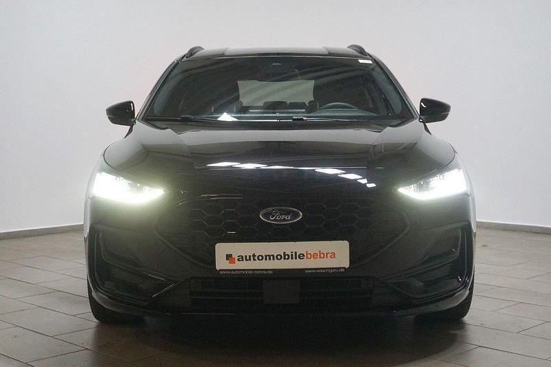 Gebraucht Ford Focus ST-Line X 125 PS (91 kW) 2023 Schwarz Kombi