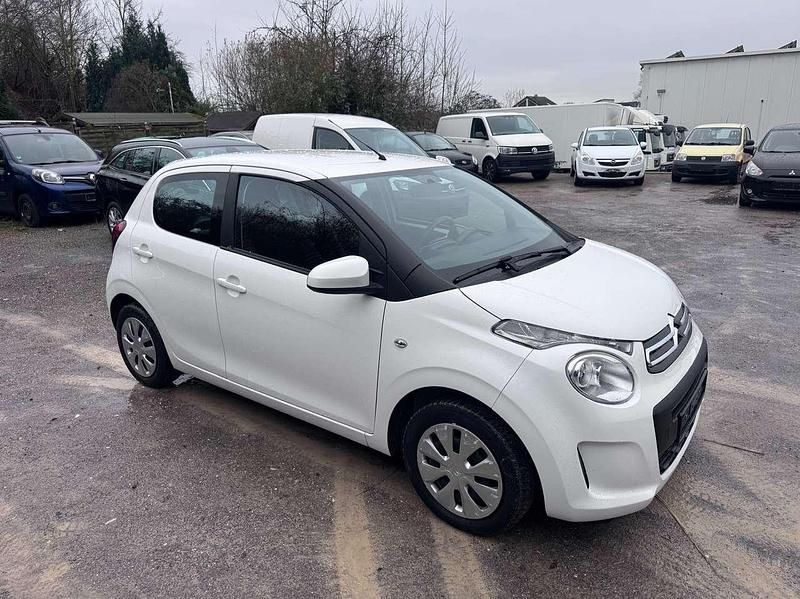 Gebraucht Citroën C1 Feel 72 PS (52 kW) 2021 Lipizanweiß Kleinwagen
