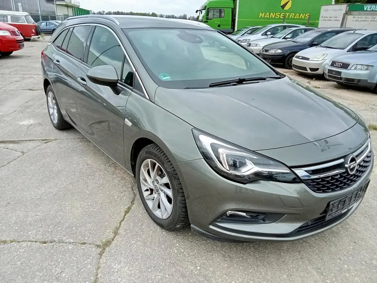 Gebraucht Opel Astra 135 PS (99 kW) 2019 Grau Kombi