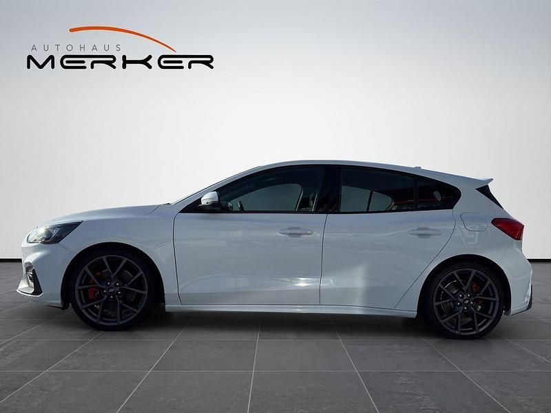 Gebraucht Ford Focus ST 190 PS (139 kW) 2020 Weiß Limousine
