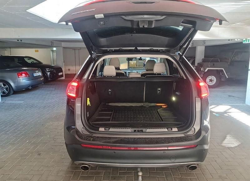 Second-hand Ford Edge 209 CP (153 kW) 2016 Gri SUV