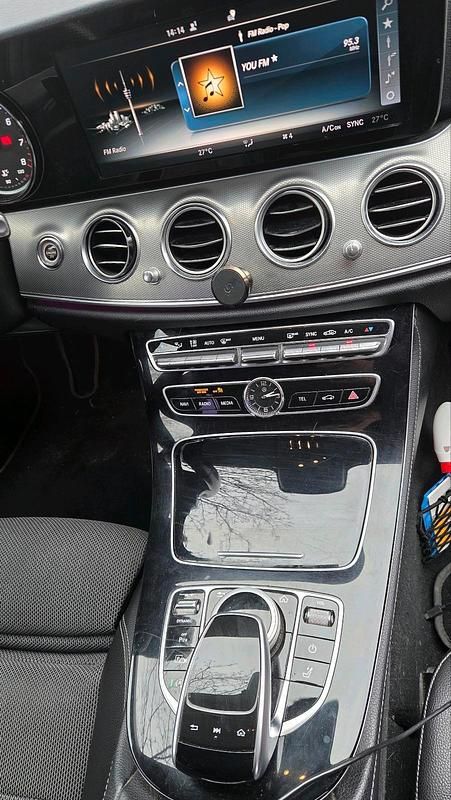 Gebraucht Mercedes E200 Avantgarde 184 PS (135 kW) 2017 Schwarz Kombi